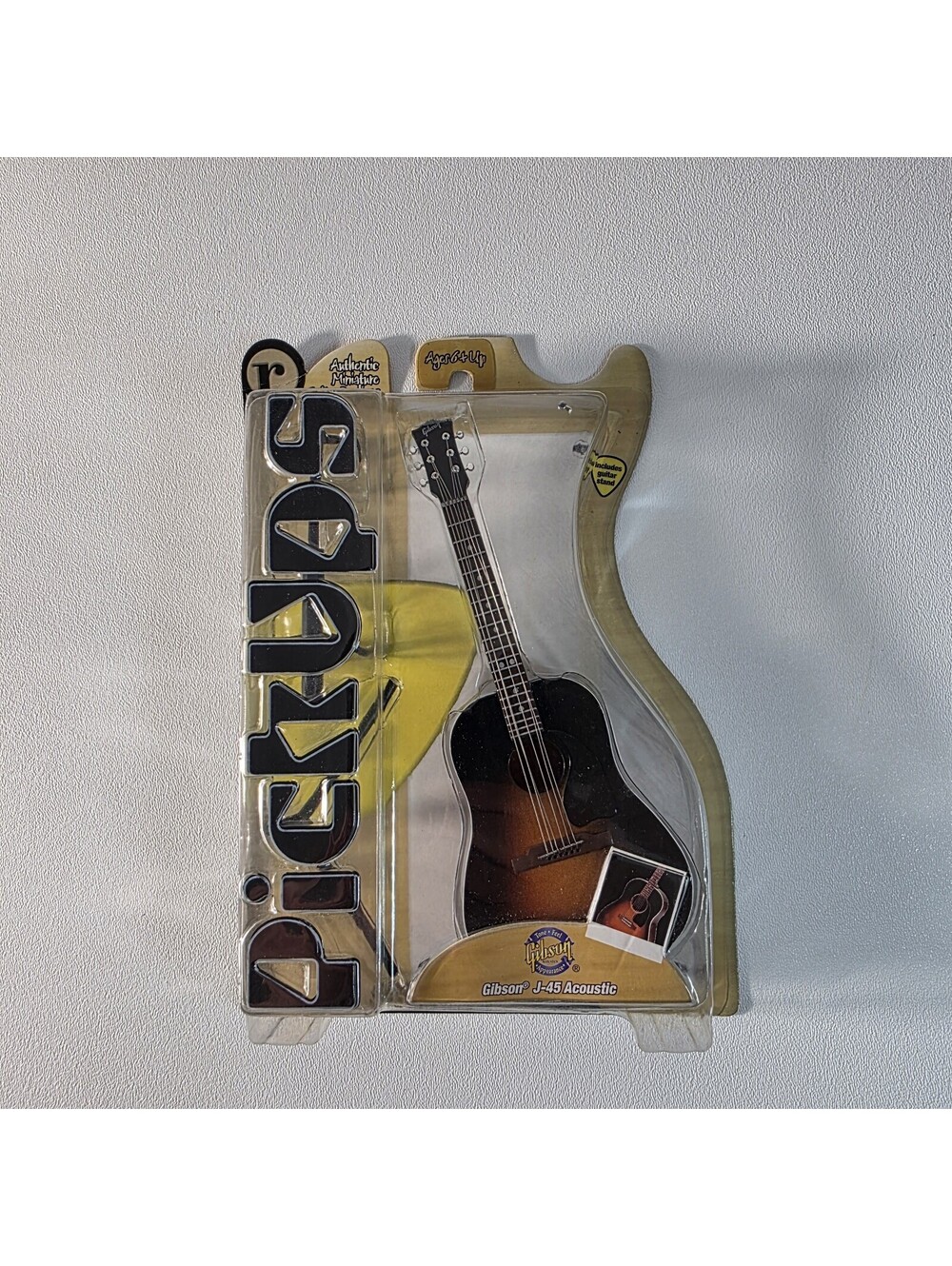 Vintage 2000 Pick UPS Gibson J-45 Acoustic Mini Guitar Toy